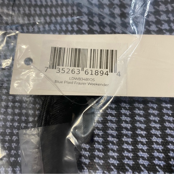 Lulu Dharma Large Weekender / Duffel Bag, NWT, Blue and Black Plaid Print. - Picture 5 of 5